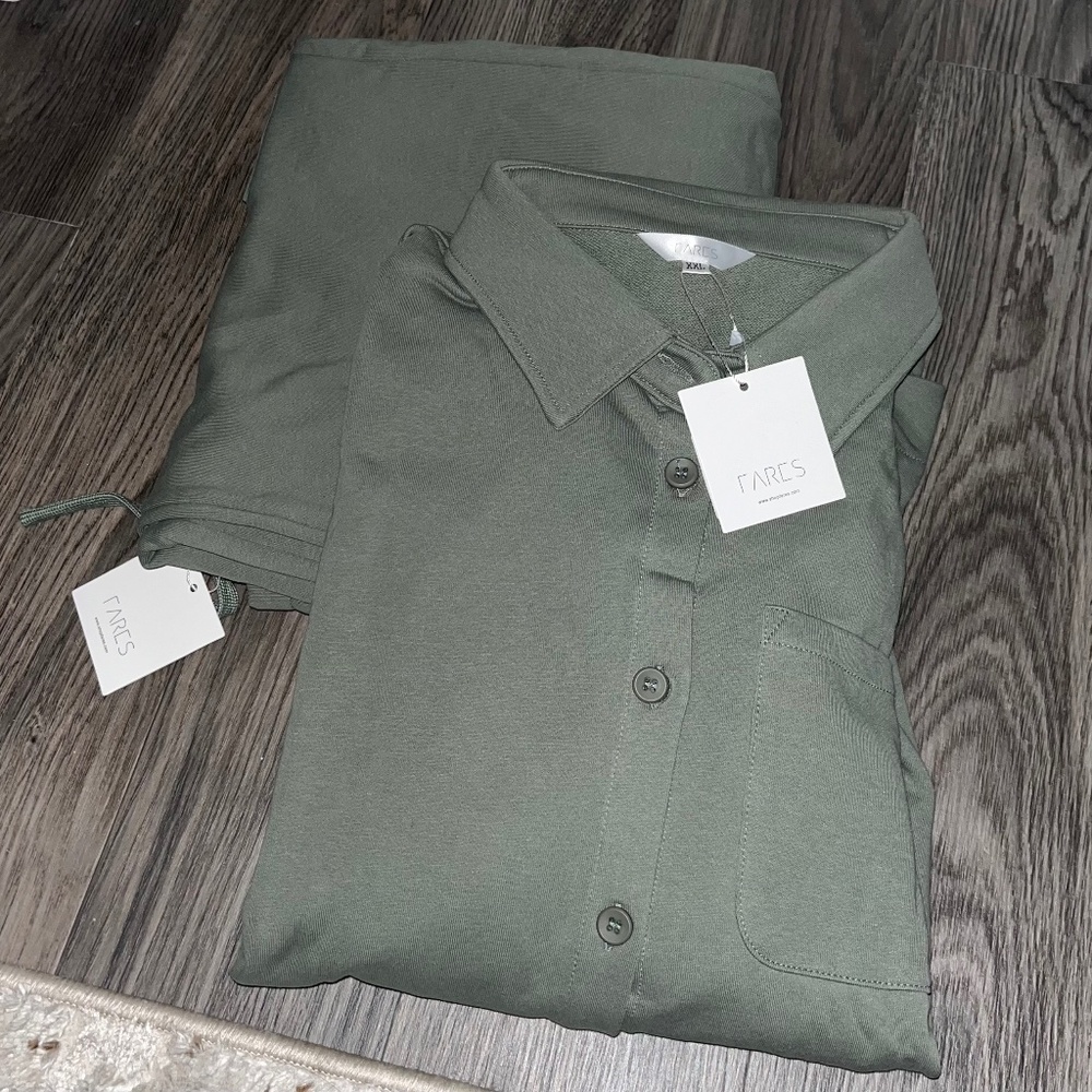 Matching set, new- never worn